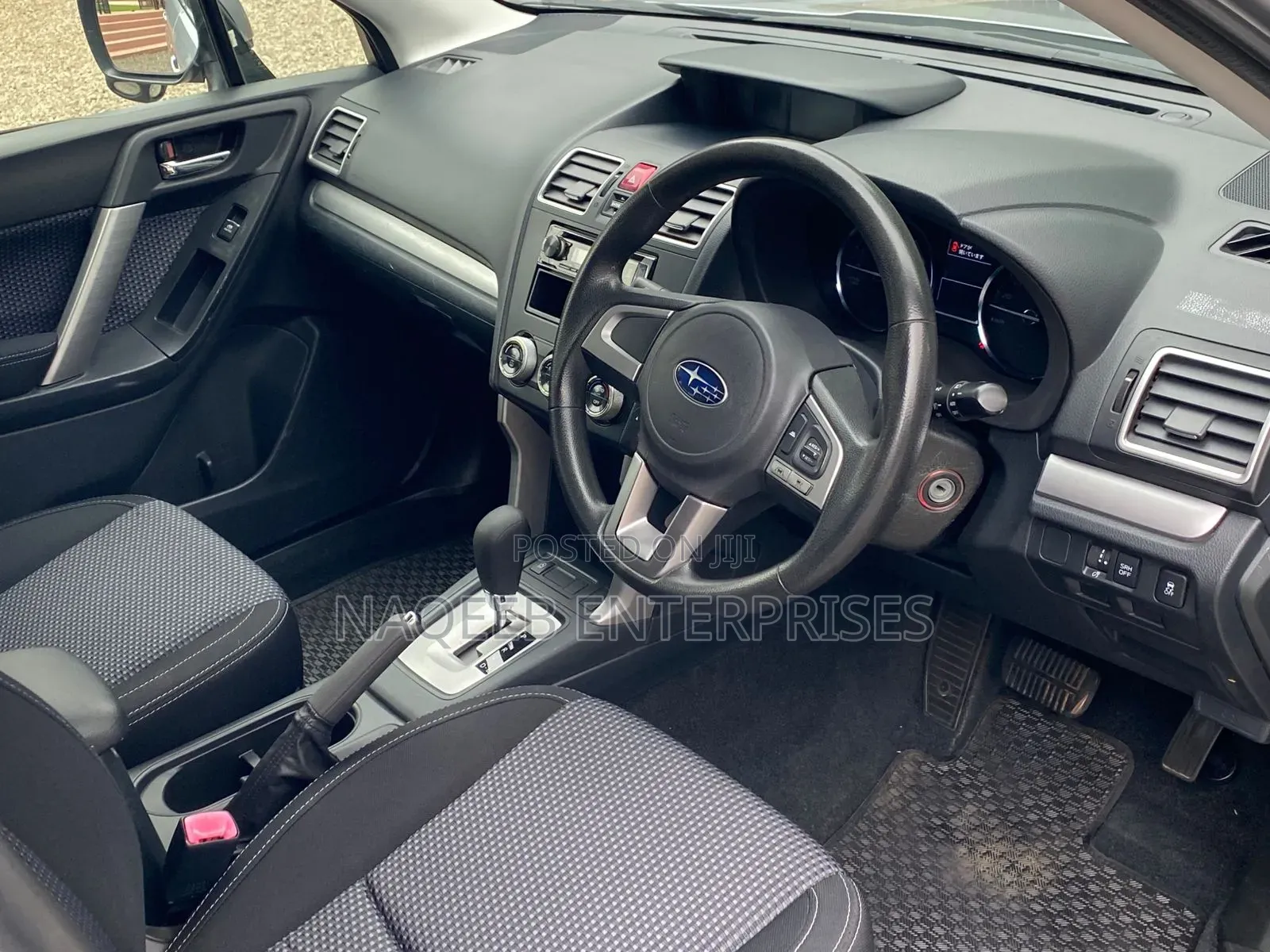 Subaru Forester 2018 Silver