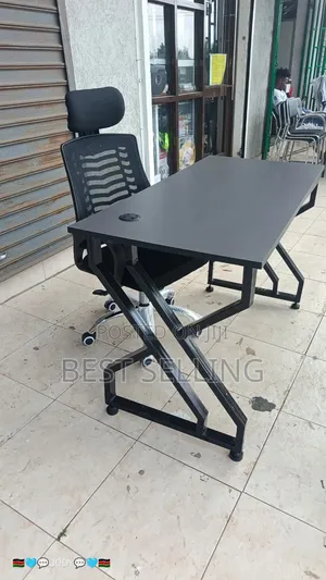 Black Computer Table and Chairs