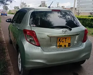 Toyota Vitz 2011 Green