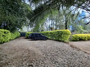 3bdrm Bungalow in Karen C for rent