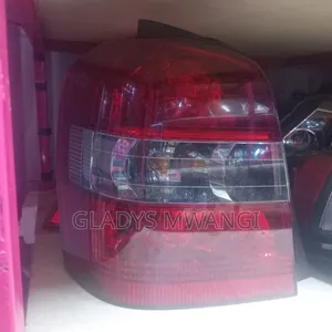 Ex-Japan Toyota Kluger Taillights
