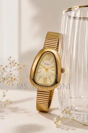 Ieke Brand Gold-Colored Female Wristwatch With a Mesh Strap