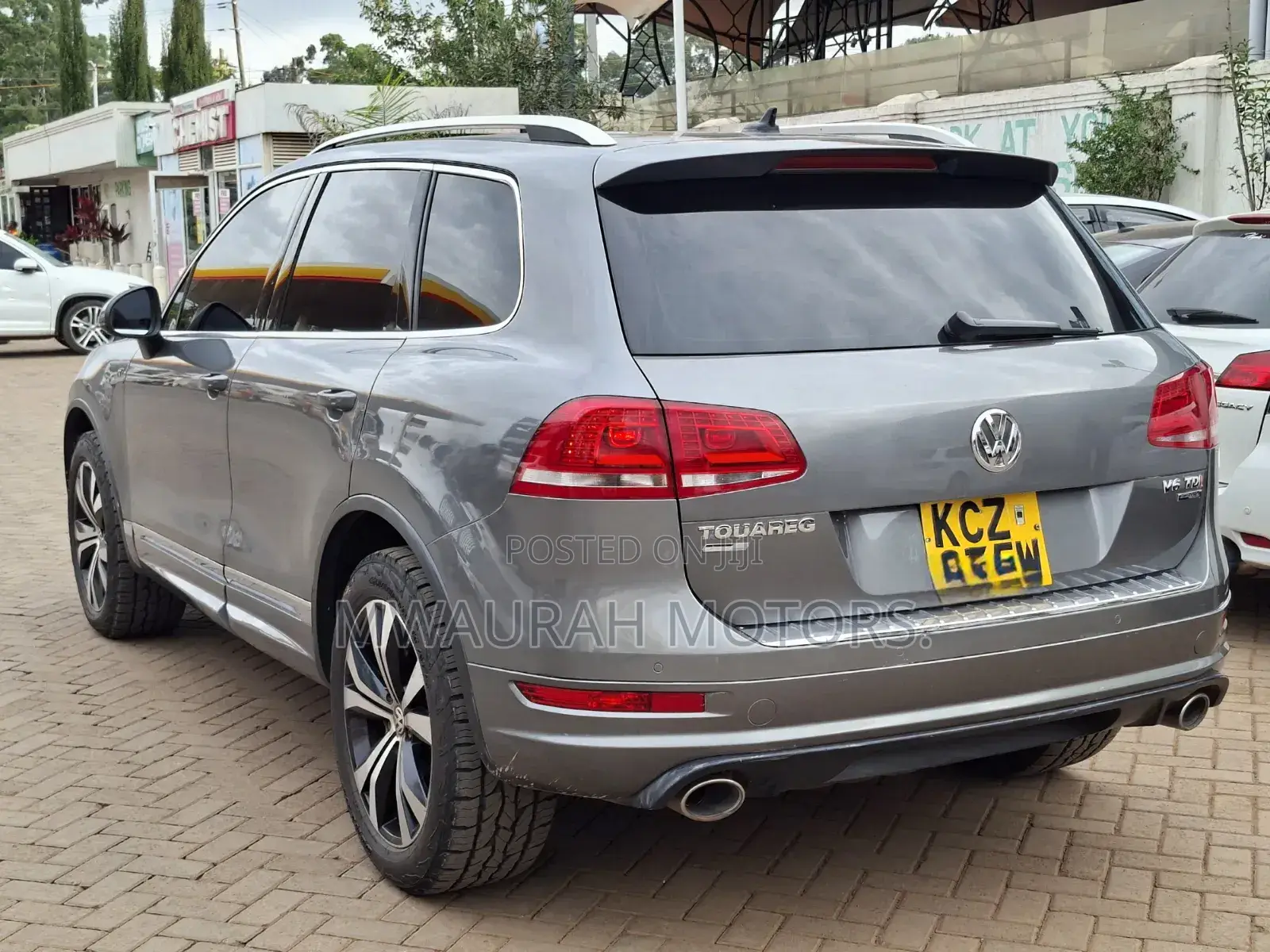 Volkswagen Touareg TDI Executive 4dr SUV AWD (3.0L 6cyl Turbodiesel 8A)