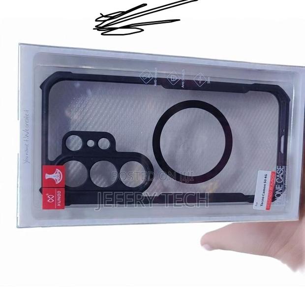 Tecno Camon 50 Pro / 50 Ultra 5g Magnetic (Clear Back + Black Frame) - thumbnail 2
