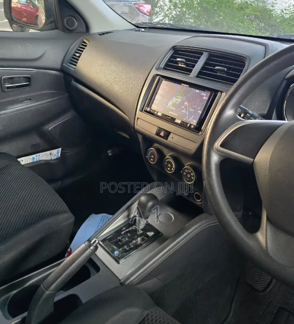 Mitsubishi RVR 2018 Gray