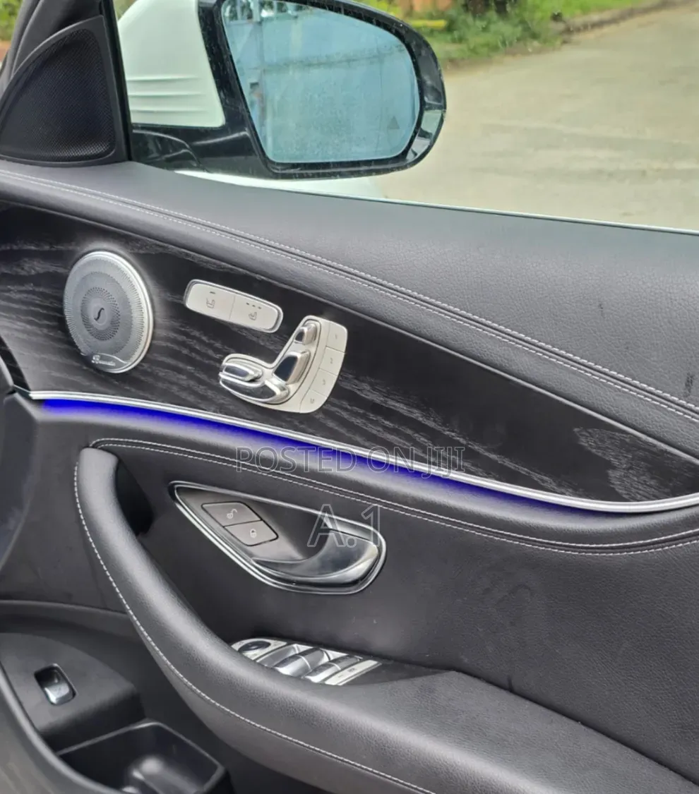 Mercedes-Benz E200 2019 White