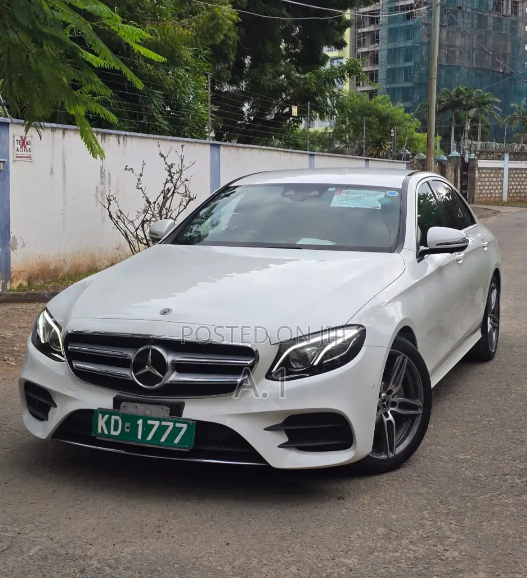 Mercedes-Benz E200 2019 White