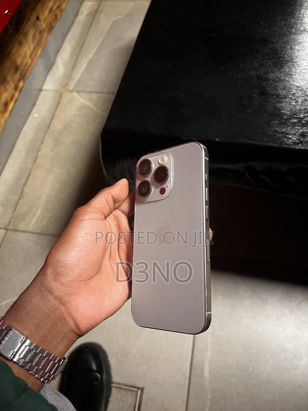 Apple iPhone 15 Pro 256 GB Gray - thumbnail 10