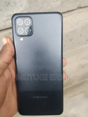 Samsung Galaxy A12 64 GB Black