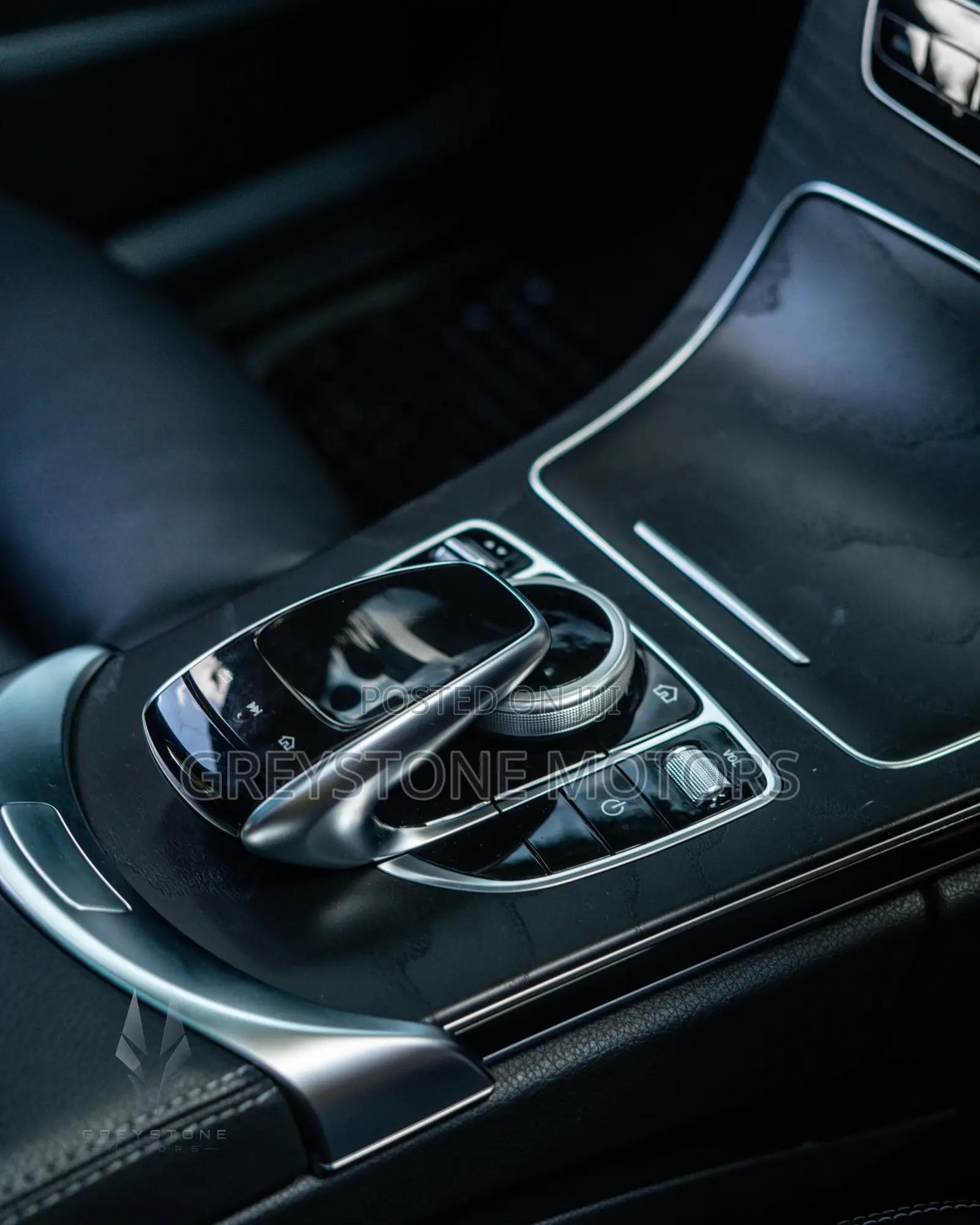 Mercedes-Benz C200 2019 Blue