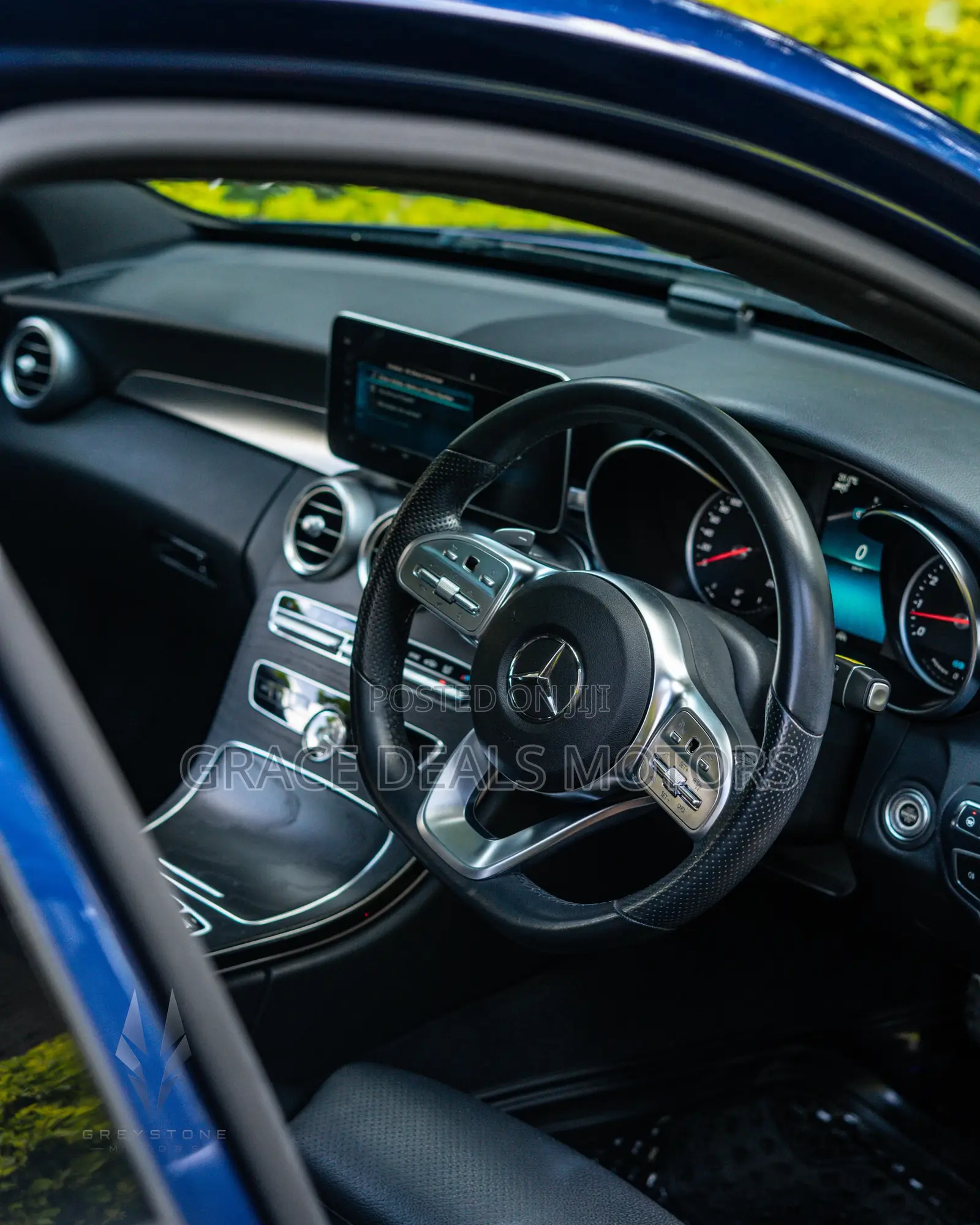 Mercedes-Benz C200 2019 Blue