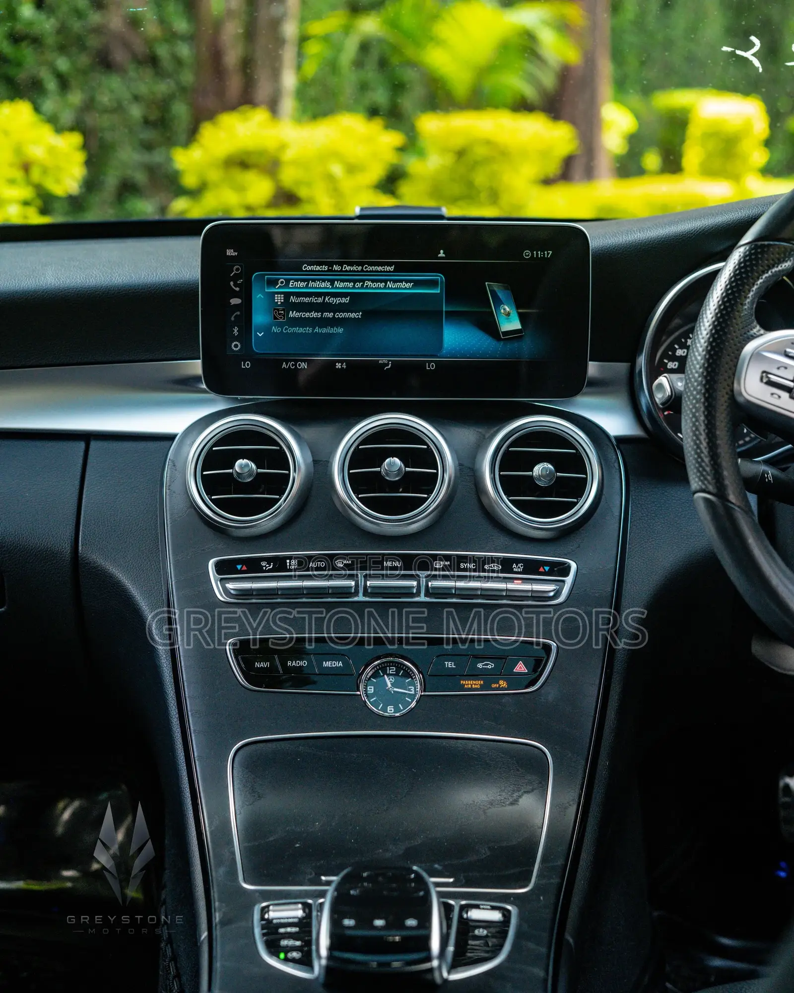 Mercedes-Benz C200 2019 Blue