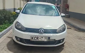 Volkswagen Golf 2011 White