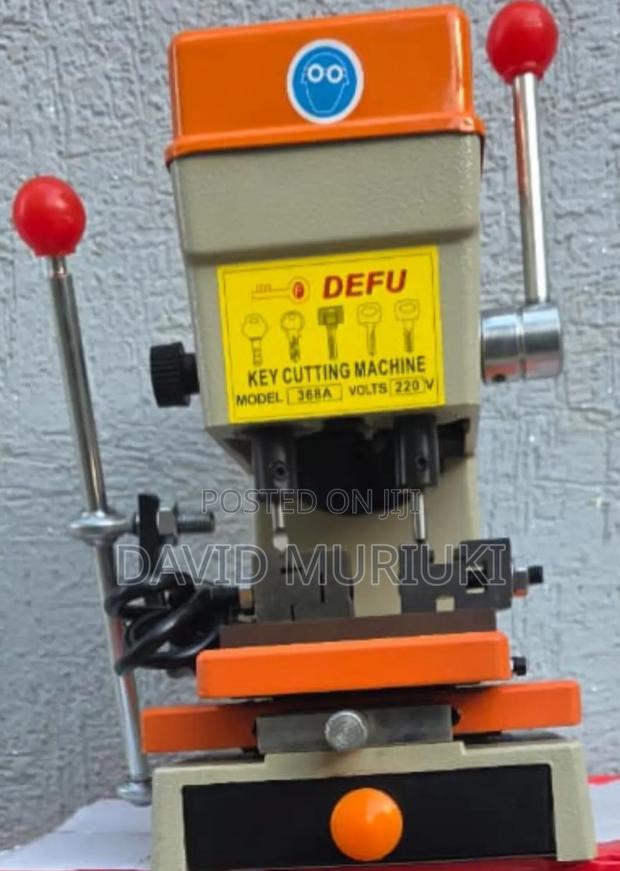 Defu Key Cutting Machine 
Defu368.