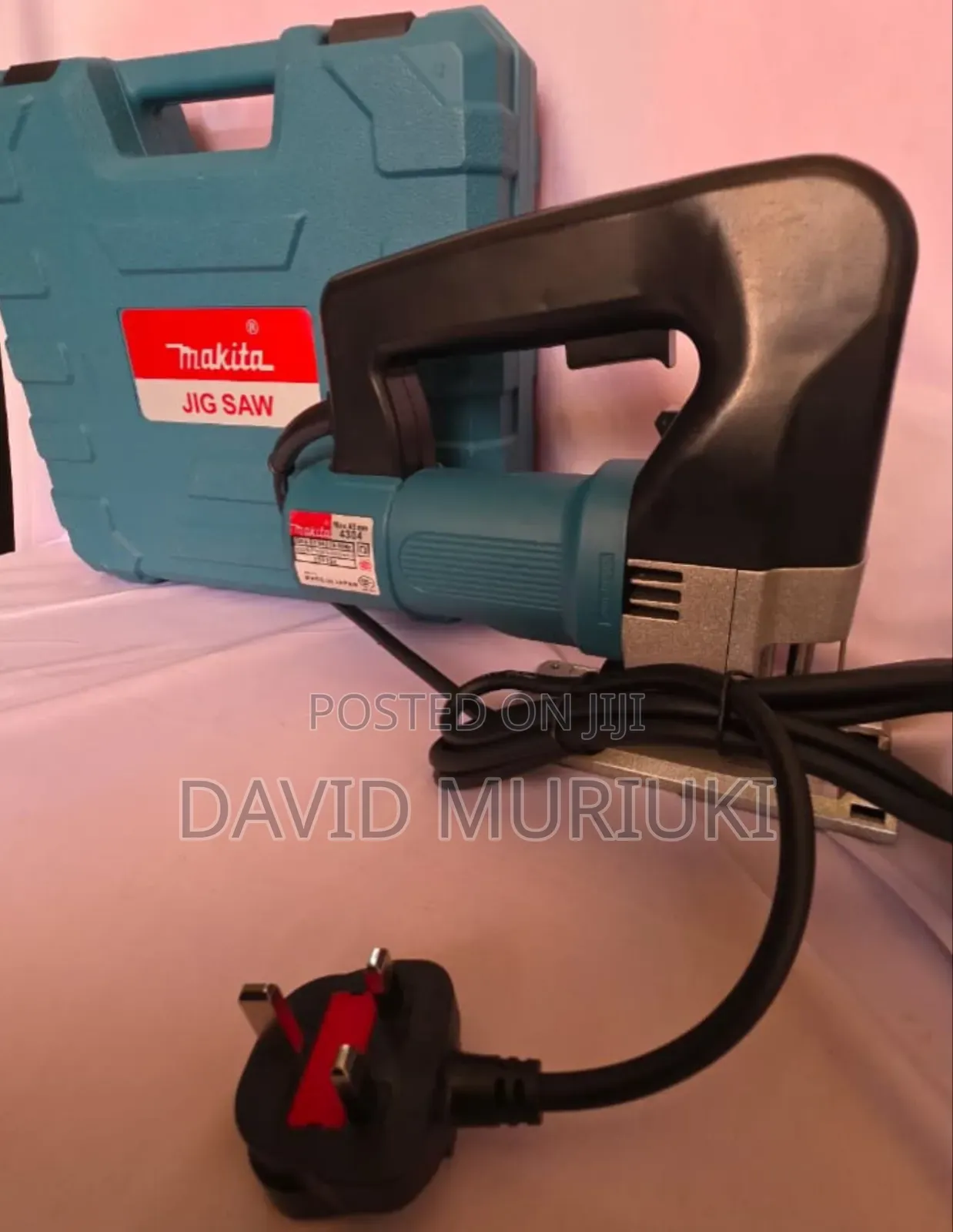 Makita Jigsaw 600watt.