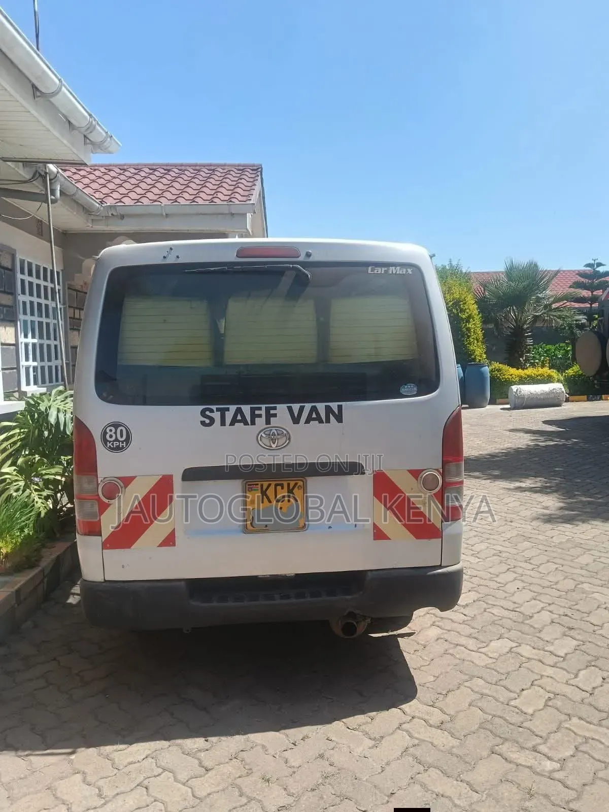 Toyota HiAce 2011 Silver