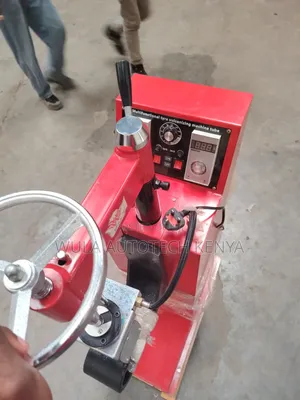 Energy Efficient Heating System Tyre Vulcanizer Machine Sunshine