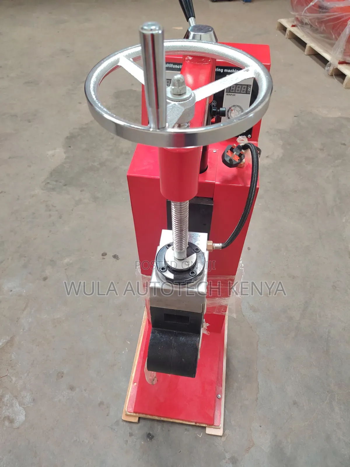 High Pressure Hydraulic Operation Tyre Vulcanizer Machine Sunshine