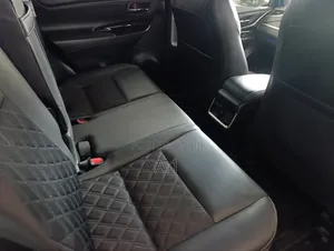 Toyota Harrier 2.5 Hybrid GR Sport 2019 Silver