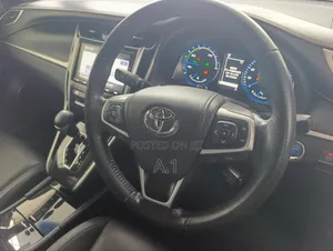 Toyota Harrier 2.5 Hybrid GR Sport 2019 Silver