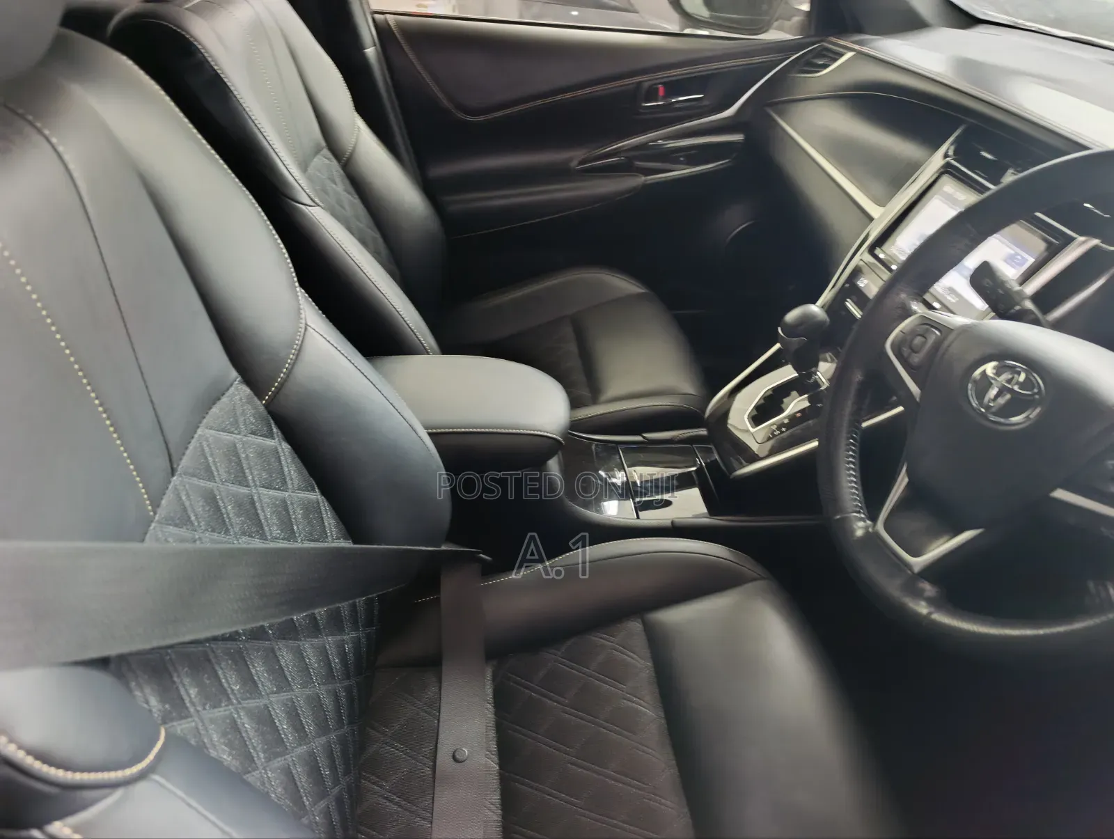 Toyota Harrier 2.5 Hybrid GR Sport 2019 Silver