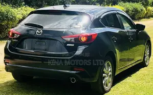 Mazda Axela 2019 Matt Black