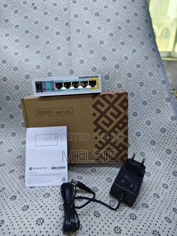 Mikrotik Five Ports Ethernet Rb951ui-2hnd 2.4ghz