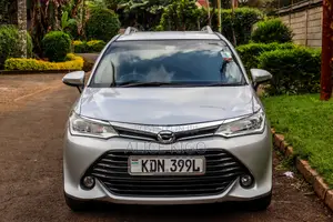 Toyota Corolla Fielder 1.5 Petrol FWD 2016 Silver