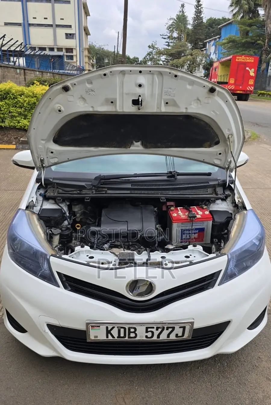 Toyota Vitz 2013 White