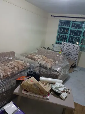Experts, Movers Available 