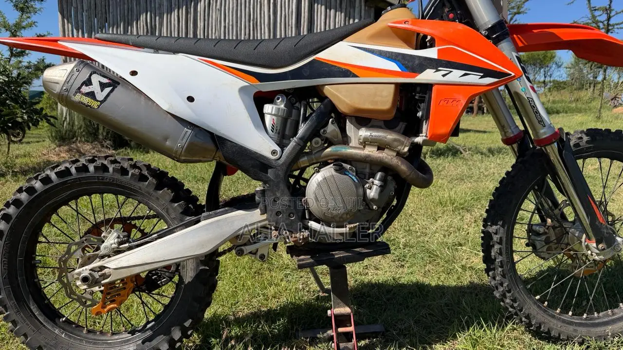 KTM 2021 Orange
