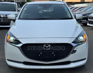 Mazda 2 2020 White