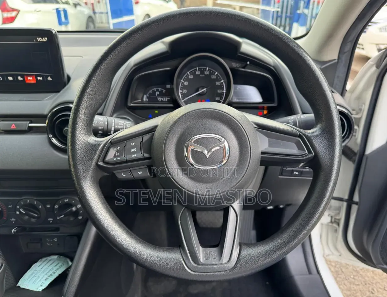 Mazda 2 2020 White