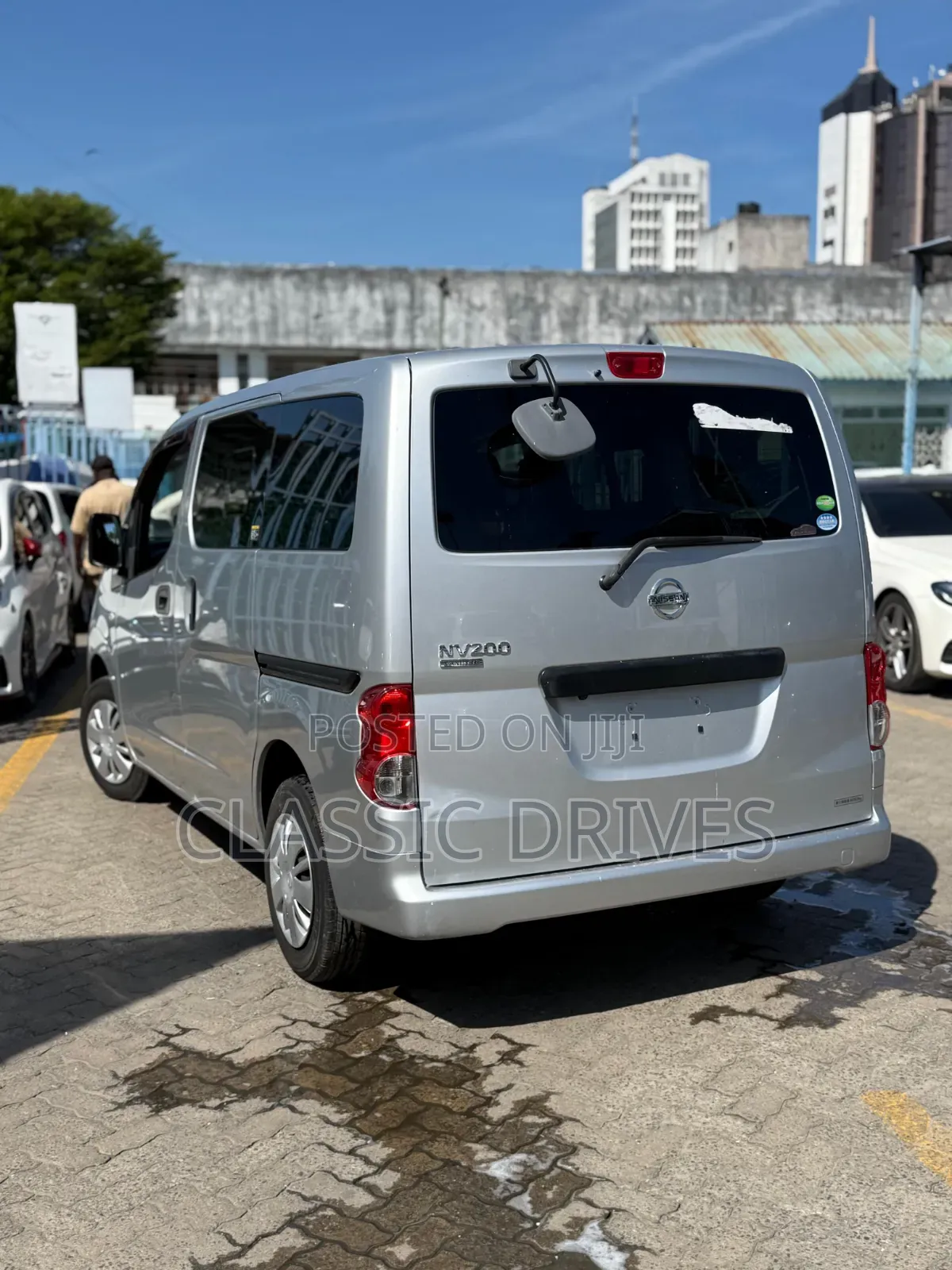 Nissan NV200 2018 Silver
