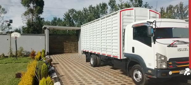 Isuzu FRR 90 Bluepower 2024 White - thumbnail 2