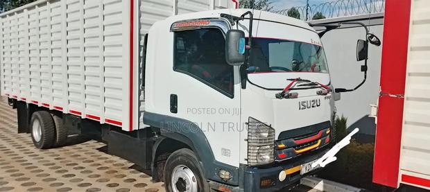 Isuzu FRR 90 Bluepower 2024 White - thumbnail 4