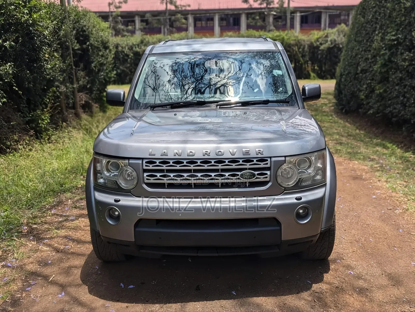 Land Rover Discovery 2012 Gray