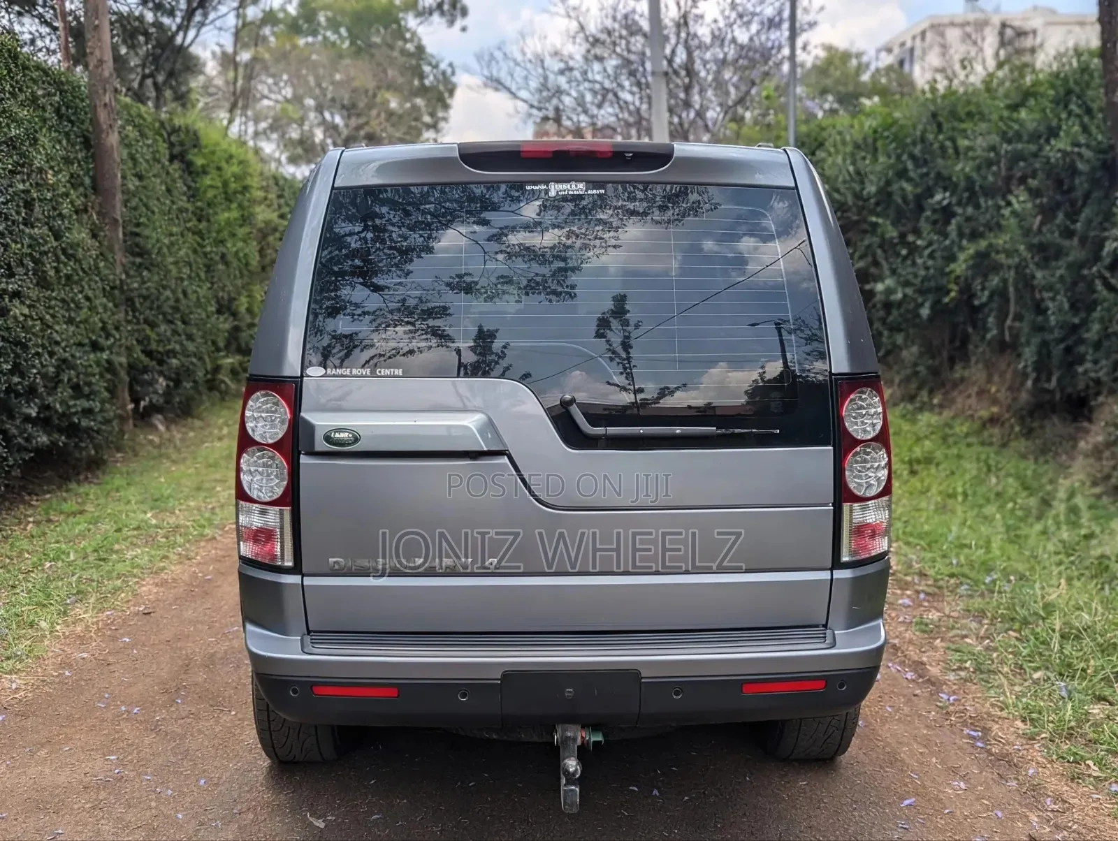 Land Rover Discovery 2012 Gray