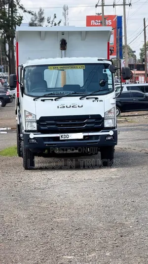 Isuzu FTR Tipper 2022 White