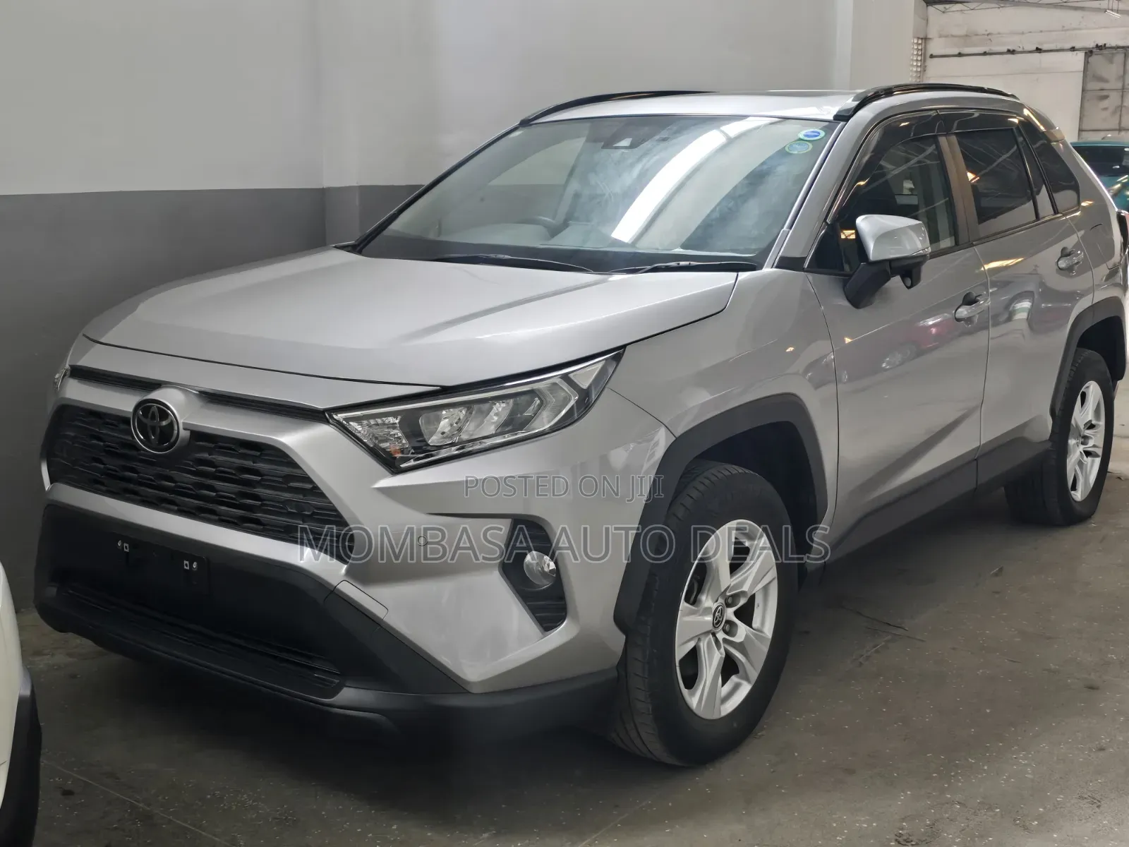 Toyota RAV4 2020 Silver
