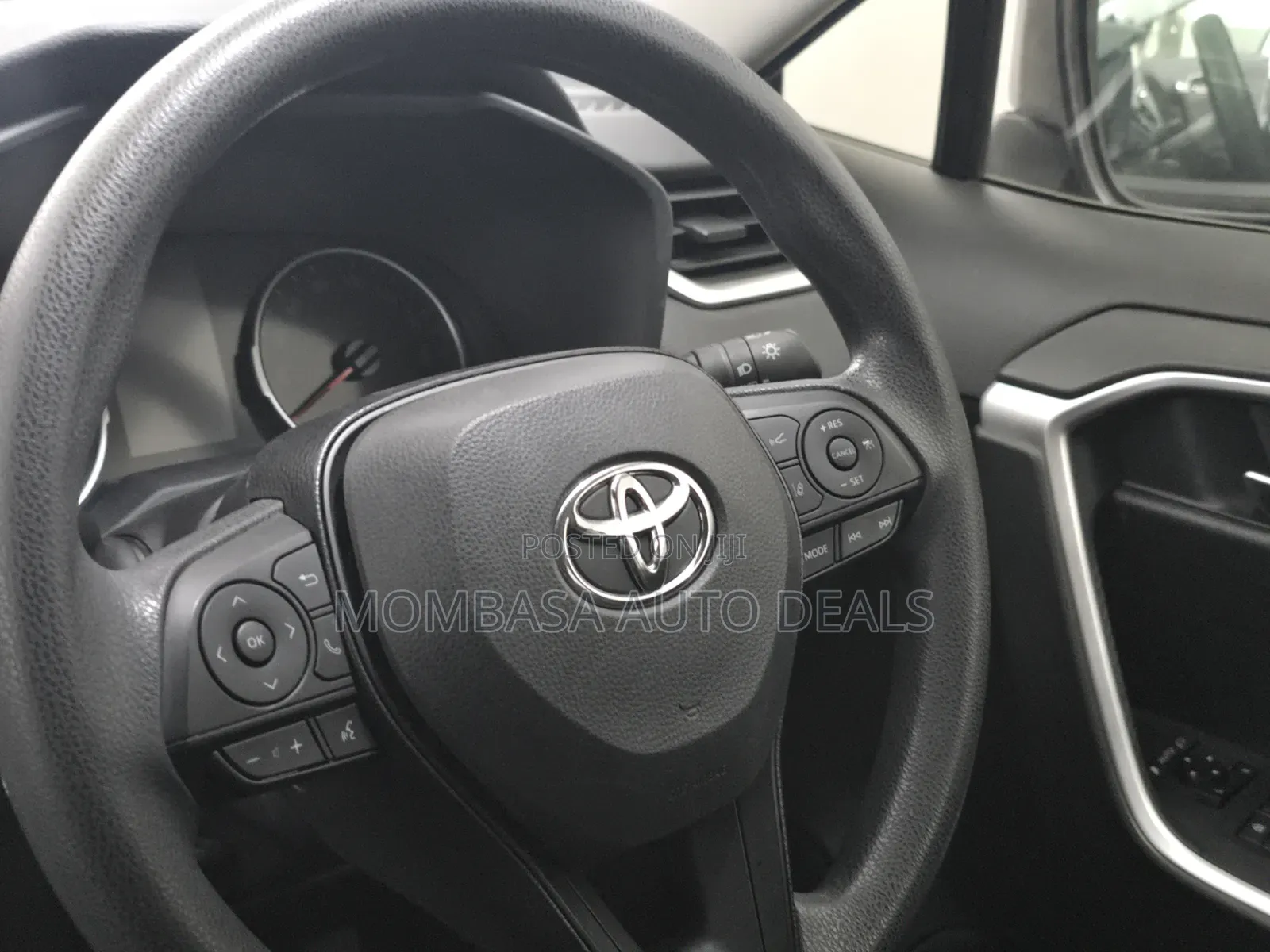 Toyota RAV4 2020 Silver