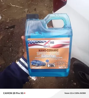 1litre Car Deep Cleaning Shampoo and Protective Wax Layer