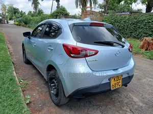 Mazda Demio 2018 Silver