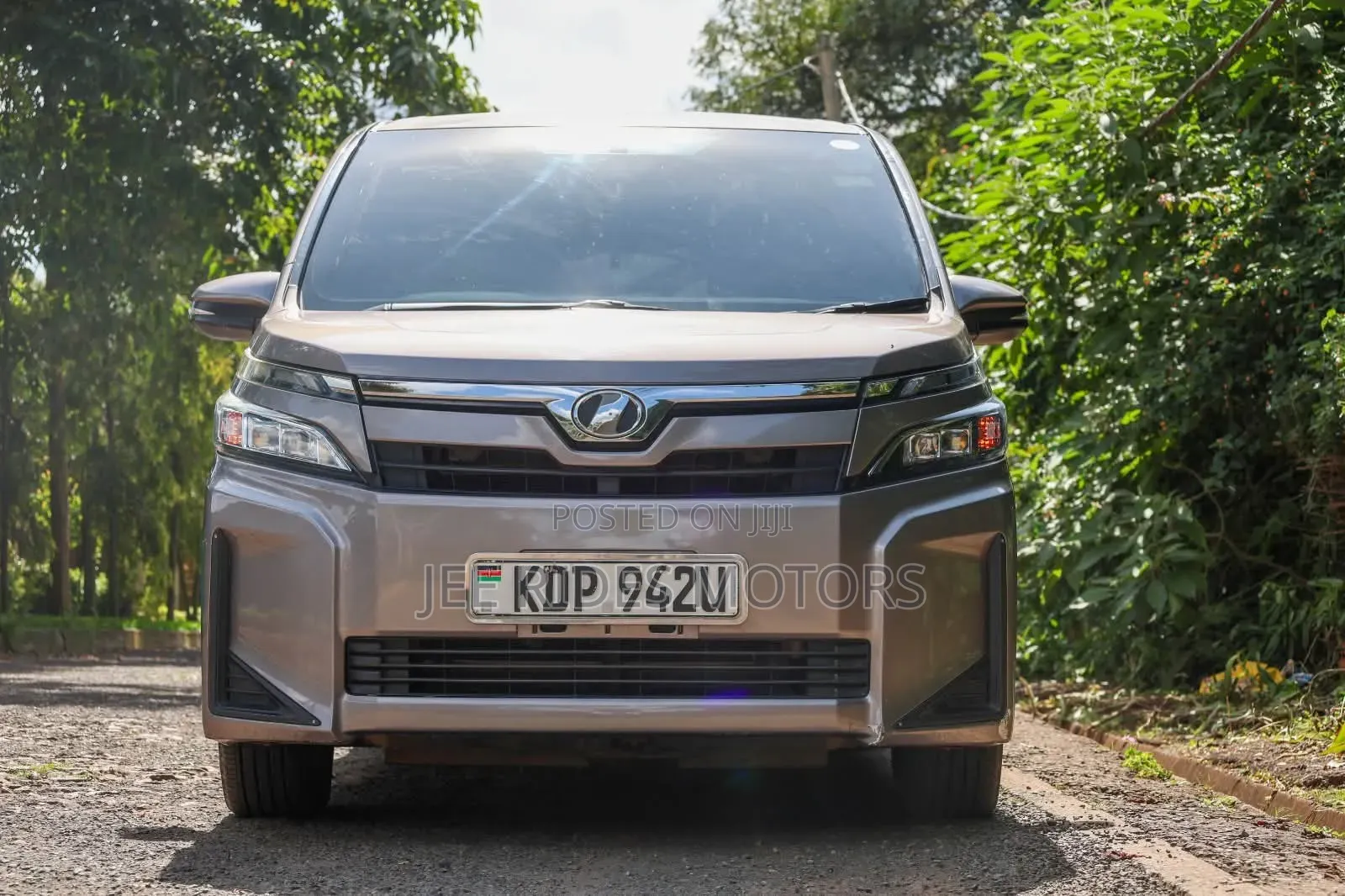 Toyota Voxy 2018 Gray