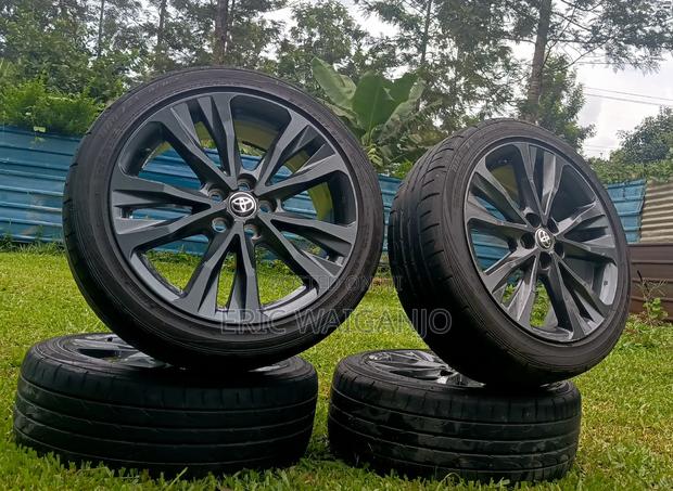 17" Silver Grey Alloy Rims Tyres - thumbnail 2