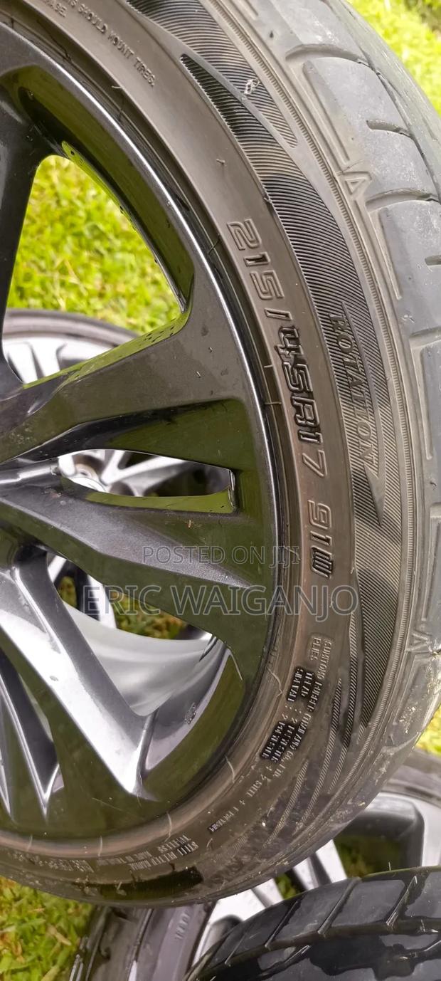 17" Silver Grey Alloy Rims Tyres - thumbnail 8