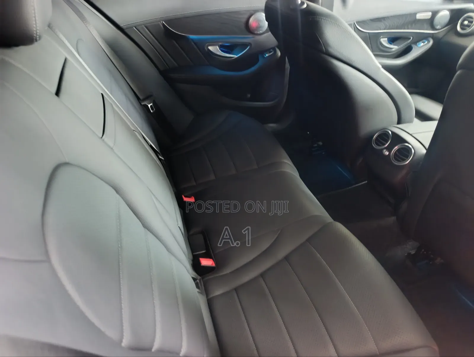 Mercedes-Benz C200 2019 White