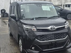 Toyota Tank 2019 Black