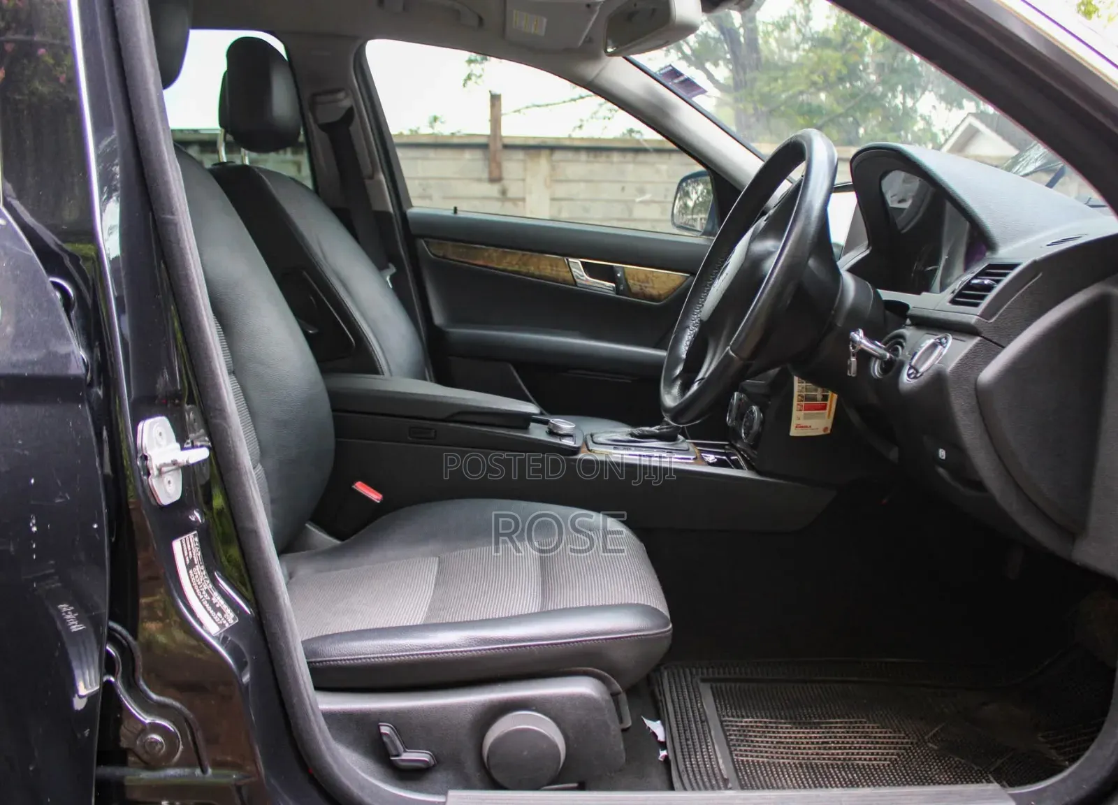 Mercedes-Benz C200 2007 Black
