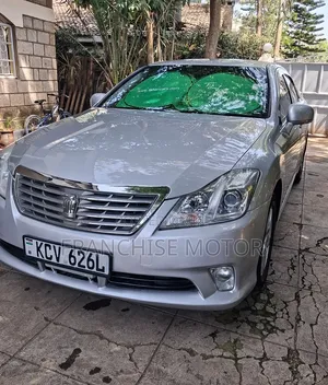 Toyota Crown 2013 Silver